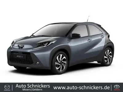 Gebraucht Toyota Aygo X Basis 72 PS (52 kW) 2025 1k3)/ black mica (209) (grau SUV