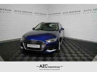 Gebraucht Audi A4 Advanced 163 PS (119 kW) 2022 Blau Limousine