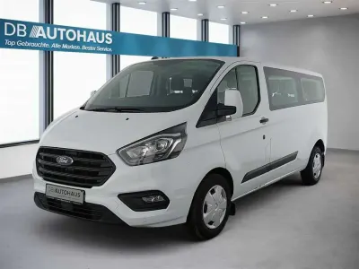 Usata Ford Transit Custom Trend 105 CV (77 kW) 2022 Bianco Station wagon