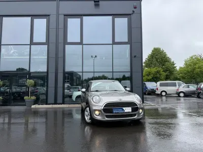 Gebraucht Mini Cooper 136 PS (100 kW) 2018 Grau Kleinwagen