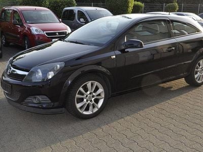 Opel Astra GTC