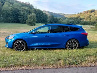 Gebraucht Ford Focus ST 155 PS (114 kW) 2021 Blau Kombi