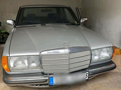 gebraucht Mercedes 200 W123 Automatik (1983)