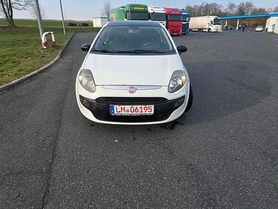 Gebraucht Fiat Grande Punto 65 PS (47 kW) 2010 Weiß Kleinwagen