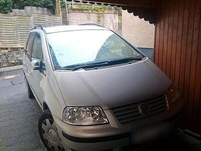 Grau Gebraucht 2003 VW Sharan Van / Kleinbus | 1.450 € (Guter Preis)