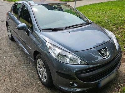 Gebraucht Peugeot 207 Filou 95 PS (69 kW) 2008 Grau Limousine