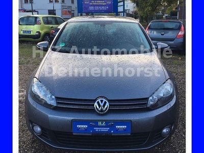 Gebraucht VW Golf VI Team 105 PS (77 kW) 2010 Grau Kleinwagen