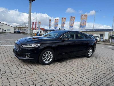 Gebraucht Ford Mondeo Titanium 150 PS (110 kW) 2015 Schwarz Limousine