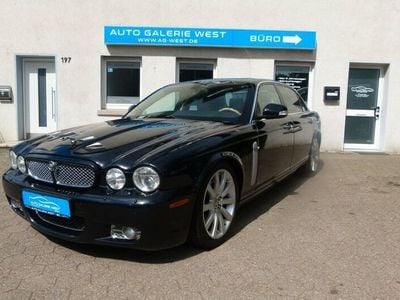 Jaguar XJ6