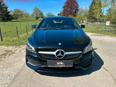 Gebraucht Mercedes CLA200 Shooting Brake AMG line 156 PS (114 kW) 2016 Schwarz Kombi