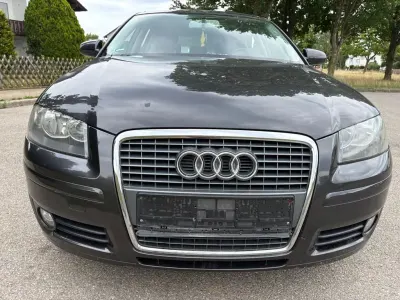 Gebraucht Audi A3 Attraction 105 PS (77 kW) 2008 Schwarz Kleinwagen