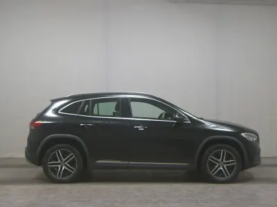 Gebraucht Mercedes GLA250 Progressive 218 PS (160 kW) 2021 Schwarz SUV