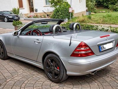 Gebraucht Mercedes SLK200 163 PS (119 kW) 2001 Silber Cabrio