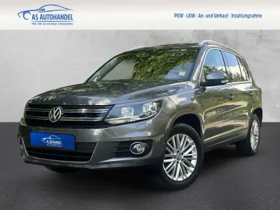 Gebraucht VW Tiguan Sportline 179 PS (131 kW) 2015 Pepper grey metallic SUV