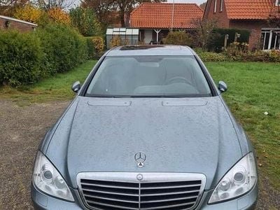 Mercedes S320