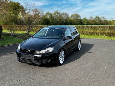 gebraucht VW Golf VI (5K1) 1.6 TDI + ANHÄNGERKUPPLUNG