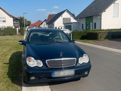 Mercedes C200