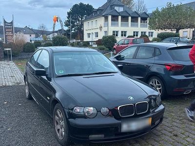 Second-hand BMW 320 M Sport 150 CP (110 kW) 2003 Negru Hatchback