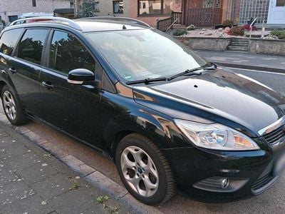 Gebraucht Ford Focus 105 PS (77 kW) 2010 Schwarz Kombi