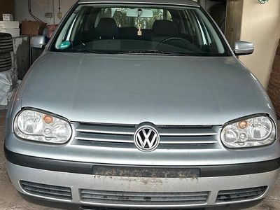 Gebraucht VW Golf IV 105 PS (77 kW) 2000 Silber Kombi