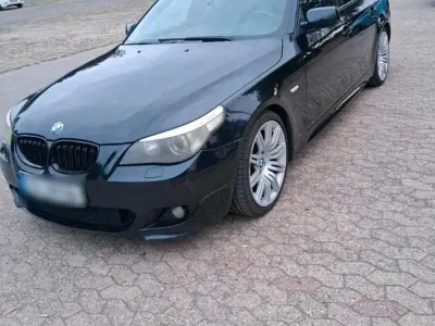 Gebraucht BMW 523 M Sport 177 PS (130 kW) 2005 Schwarz Limousine