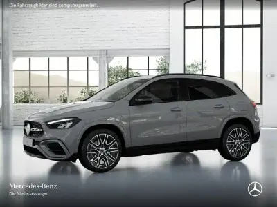 Gebraucht Mercedes GLA200 163 PS (119 kW) 2026 SUV
