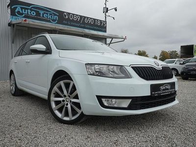 Weiß Gebraucht 2015 Skoda Octavia Kombi | 11.950 € (Fairer Preis)