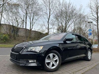 gebraucht Skoda Superb Combi 2.0TDI Ambition DSG|NAVI|SHZ|KAMERA