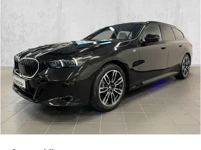 Używany BMW 520 Comfort Edition 197 KM (144 kW) 2024 Czarny Kombi