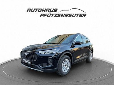 Neu Ford Kuga Titanium 151 PS (111 kW) 2025 Obsidianschwarz metallic SUV