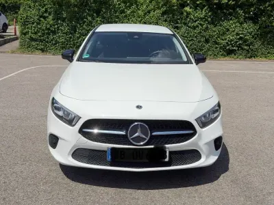 Gebraucht Mercedes A180 Advanced 136 PS (100 kW) 2021 Weiß Limousine