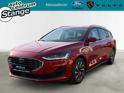 Second-hand Ford Focus Titanium 116 CP (85 kW) 2024 Roșu Hatchback