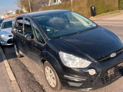 Usata Ford S-MAX Trend 140 CV (102 kW) 2010 Nero Monovolume