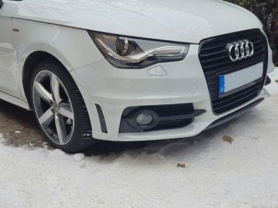 Weiß Gebraucht 2013 Audi A1 Sportback S-Line Kleinwagen | 6.900 € (Guter Preis)