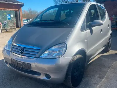 Gebraucht Mercedes A140 82 PS (60 kW) 2000 Silber Kleinwagen