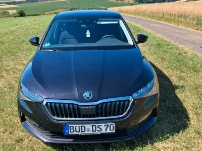 Gebraucht Skoda Scala Cool Plus 95 PS (69 kW) 2023 Schwarz Kleinwagen