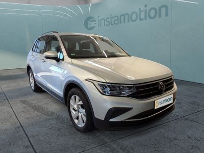 Silber Gebraucht 2023 VW Tiguan Life SUV | 31.554 € (Fairer Preis)