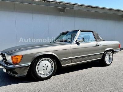 Gebraucht Mercedes 560 231 PS (169 kW) 1989 Grau Cabrio