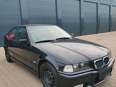 Schwarz Gebraucht 1998 BMW 323 Compact M Sport Kleinwagen | 6.350 € (Teuer)
