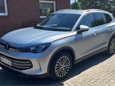Usata VW Tiguan Elegance 150 CV (110 kW) 2024 Argento SUV