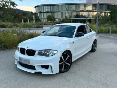 Gebraucht BMW 118 Coupé 143 PS (105 kW) 2010 Weiß Coupé
