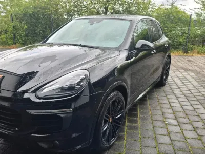 Gebraucht Porsche Cayenne S 385 PS (283 kW) 2015 Schwarz SUV