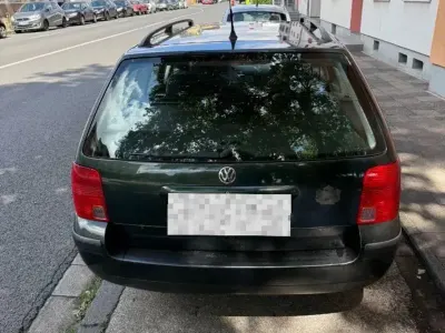 Używany VW Passat Basis 150 KM (110 kW) 1996 Zielony Kombi