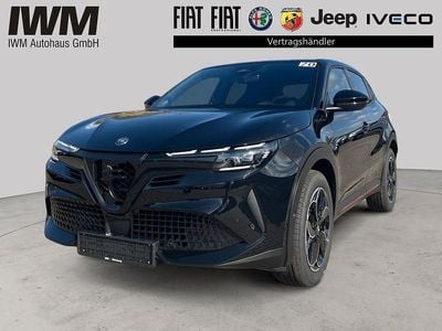Neu Alfa Romeo Junior Edizione Speciale 114 kW (156 PS) 2025 Nero tortona SUV