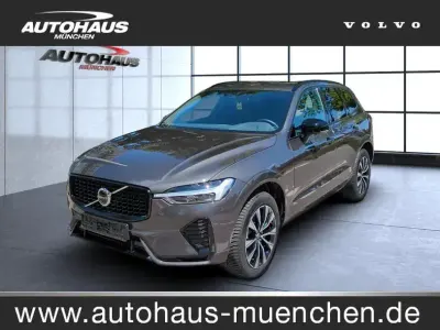 Gebraucht Volvo XC60 Plus 197 PS (144 kW) 2024 Platinum grey / (metallic) SUV
