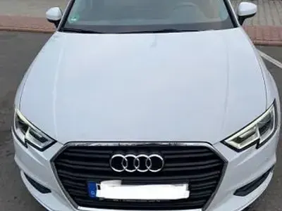 Gebraucht Audi A3 116 PS (85 kW) 2018 Weiß Limousine
