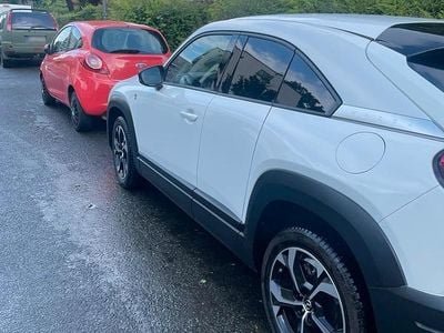 Second-hand Mazda MX30 Makoto 170 CP (125 kW) 2024 Alb SUV