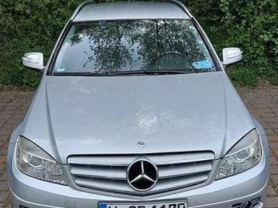 Mercedes 220