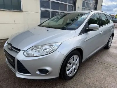 Brugt Ford Focus Trend 116 HK (85 kW) 2013 Sølv Stationcar