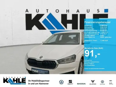 Gebraucht Skoda Fabia Active 80 PS (58 kW) 2022 Weiß Kleinwagen